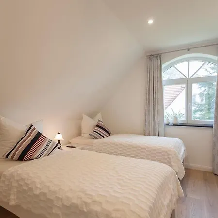 Boddenresidenz Haus 1 Villa